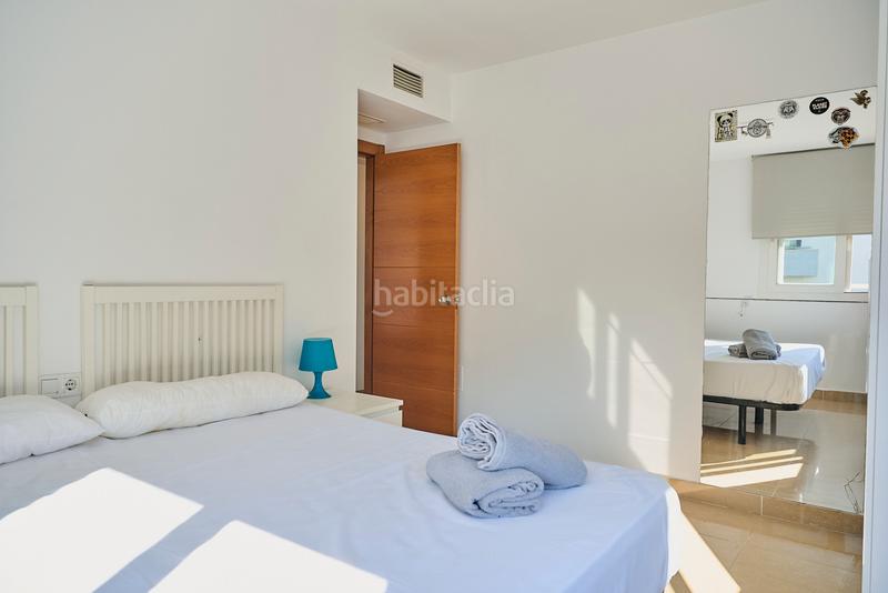 Foto a2737edb-9d69-473a-be7c-0782e774b368. Piso  a pocos minutos del centro , y playas como playa d´en bossa y la playa del paseo de ses figueretes. en Ibiza