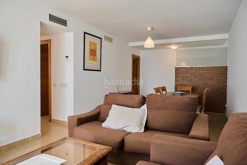 Foto cd7ba15d-2805-464f-8902-dd3a5f653937. Piso  a pocos minutos del centro , y playas como playa d´en bossa y la playa del paseo de ses figueretes. en Ibiza