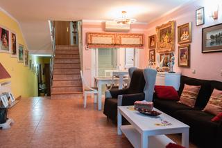 Tríplex  Carrer des freus. Triplex en zona en zona muy tranquila de can misses.