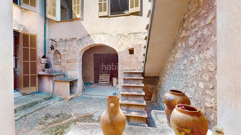 Foto d15c1a57-87d4-438a-b1b4-f2d24e46bcbe. Casa amb aparcament a Sineu
