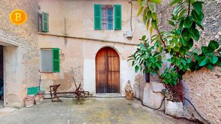 Casa  Camino camí de ses alqueries. Gran casa tradicional a reformar en ses alqueries