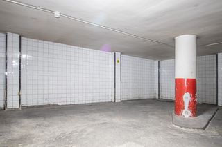 Aparcament cotxe  Pasaje santa catalina de sena. 2 plazas de aparcamiento contiguas en pleno centro de palma