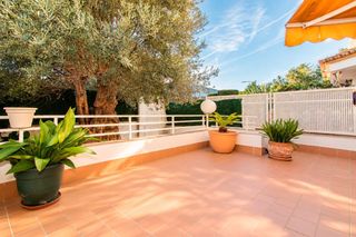 Casa adossada a Carrer ANFOS