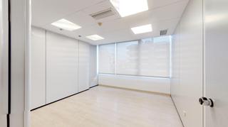 Location Bureau  Calle arago. Oportunidad de oficina