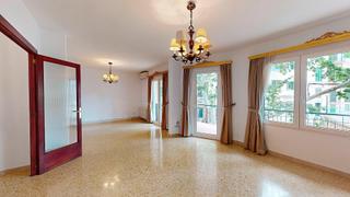 Location Appartement  Calle jardi botanic. Alquiler en zona la rambla