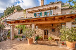 Mas  Diseminados. Tu casa familiar en la tramuntana vivir en bunyola