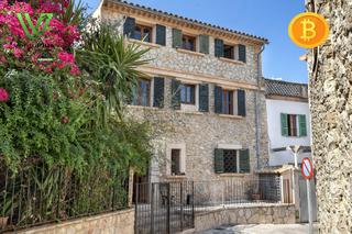Maison jumelée  Calle des fang. Casa de pueblo con alma mallorquina en mancor de la vall