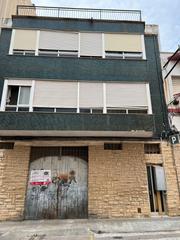 Etagenwohnung  Carrer carrer de la cerdanya, 10. Dos exclusivos pisos a reformar en el corazón de el vendrell !