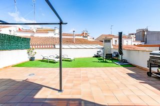 Pis  Carrer rosello. Piso con gran terraza en vendrell .