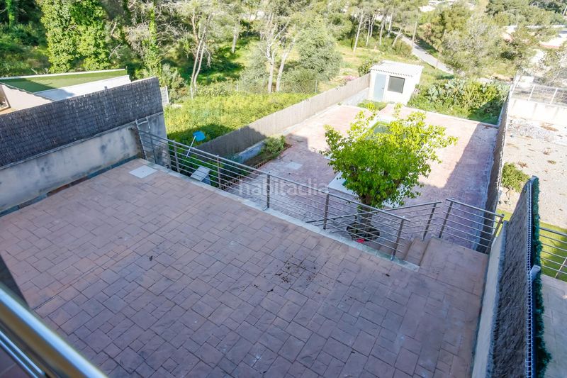 Foto 67853854-3892-4c07-a5c6-d83699319a3b. Casa adossada amb calefacció aparcament piscina a Canyelles