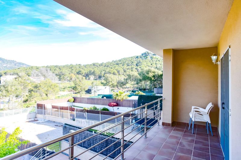 Foto 78ea6e61-9865-4985-9a69-fc948f0b85bf. Casa adossada amb calefacció aparcament piscina a Canyelles