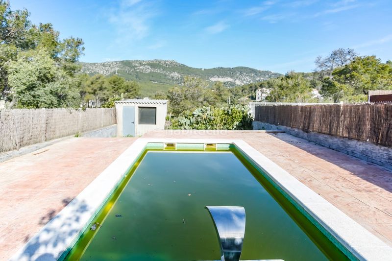 Foto 90e5253a-b4bc-4678-985d-9139c437b5df. Casa adossada amb calefacció aparcament piscina a Canyelles
