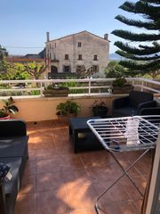 Casa a schiera  Carrer s antoni. Casa adosada con piscina comunitaria en la torregassa sant jaume
