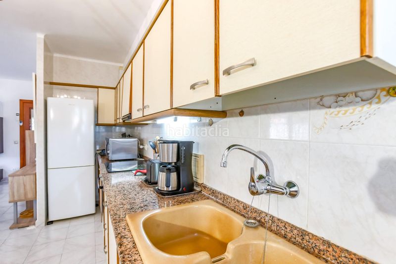 Foto ef9aea3c-4383-40f1-8c01-029b5ac8d3ad. Casa adossada amb calefacció aparcament a Els Masos - Els Garrofers Coma-ruga