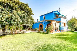 Casa  Ametller. Vivienda independiente con gran parcela en priorato de banyeres