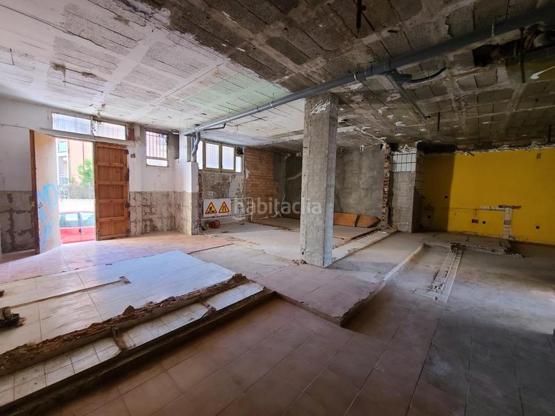 Foto cf435e21-0d84-4346-b353-cdf759d735ab. Locale commerciale in osona 5 in Estadi-Santa Anna Vic