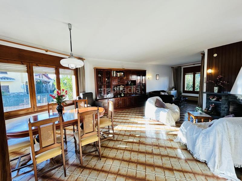 Foto 8b77253a-329c-4c3a-a6a8-1f0119cb5e03. Chalet casa a 4 vents a en Folgueroles