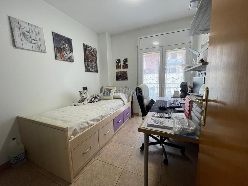 Foto 8d2aada3-adbb-41f8-a6c7-3536ae955076. Maison jumelée avec chauffage parking dans Manlleu