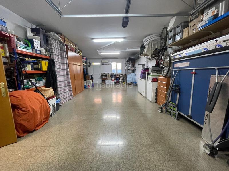 Foto 9d674efb-51cd-4728-89fd-910359cb73e6. Maison jumelée avec chauffage parking dans Manlleu