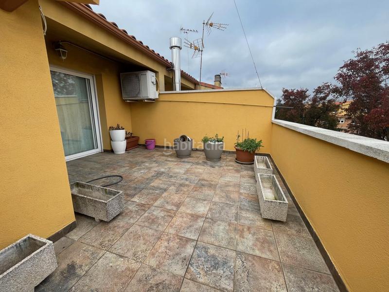 Foto b4c01cb1-05a7-45b1-b8a9-d4e8562af7b5. Maison jumelée avec chauffage parking dans Manlleu