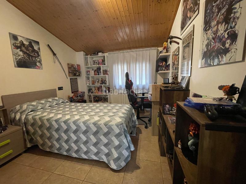 Foto ca4da660-a9ed-4ee2-9fcf-64b1ce622908. Maison jumelée avec chauffage parking dans Manlleu