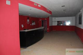 Lloguer Local Comercial a Urgell 6. Mollerussalocal