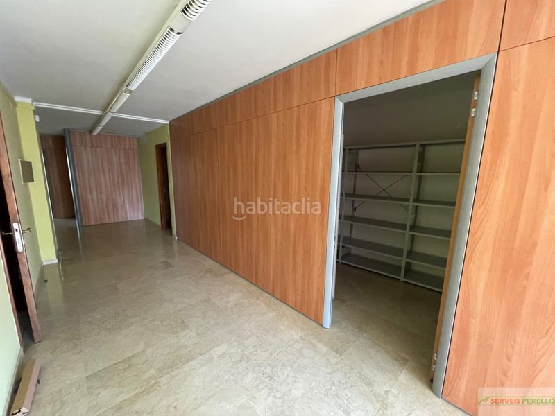 Foto a63bd03b-d0cc-4400-91b9-14c5905de6df. Miete büro in Mollerussa