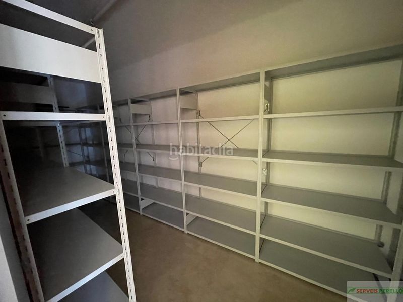 Foto f310b993-2466-4841-b239-e75fc76a3030. Miete büro in Mollerussa
