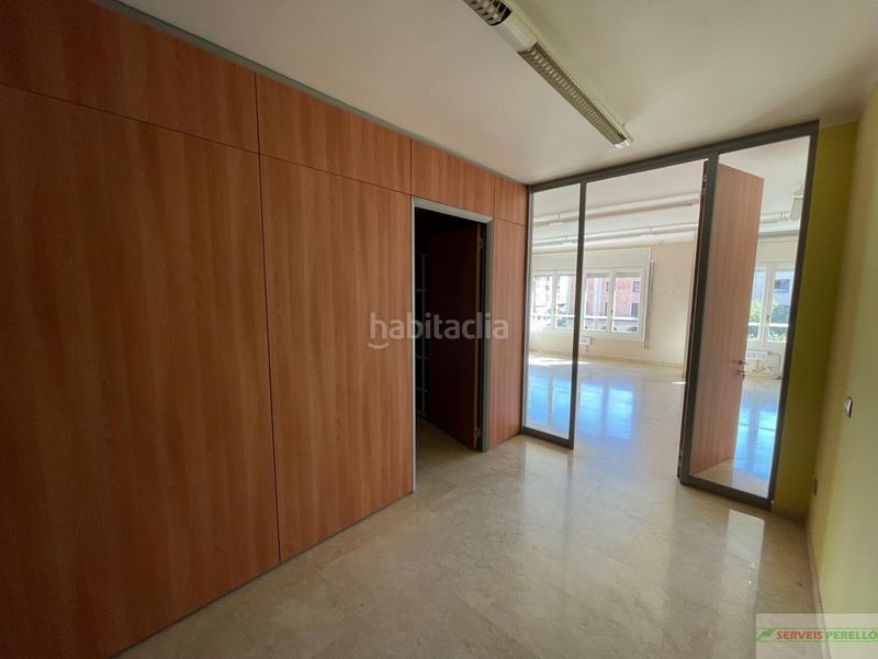 Foto fa810c05-f275-4a04-bb03-b6846b0efcba. Miete büro in Mollerussa