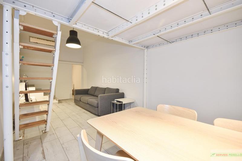 Foto d53ee7d1-ab47-4ad2-aa0a-75c8cb66c82d. Piso  en Sant Antoni Barcelona