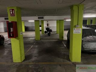 Aparcament cotxe a Tàrrega. Tàrregagaraje