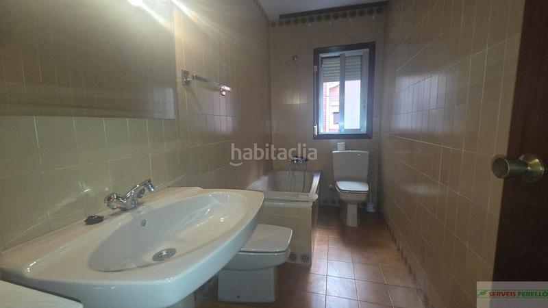 Foto 64fd6ebd-5b5b-4609-9739-a1cbfb7b2bb4. Pis amb aparcament a Instituts-Universitat Lleida