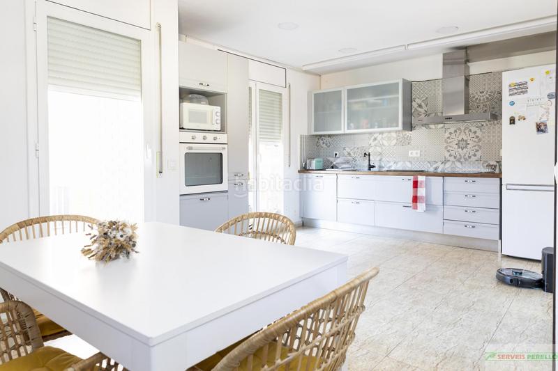 Foto c242f4df-4e6b-4d45-a244-45875a330815. Haus mit parking in Puigverd de Lleida