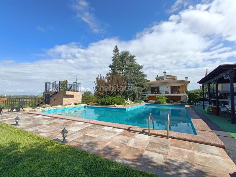 Foto 803029f9-4805-419a-bcfe-9bc4c493e16b. Casa exclusiva apialia oportunidad única ! en Alcoletge