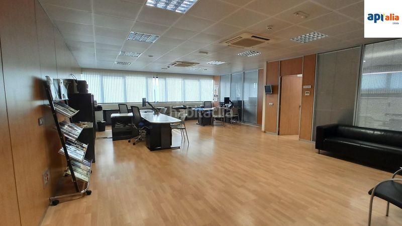 Foto 6b887703-3a67-4d82-a1a2-2728bfa79f54. Bureau dans de llorenç agustí claveria 105 dans Magraners Lleida