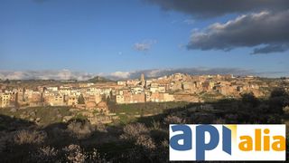 Masia  Sant isidre 14. Exclusiva apialia casa en venda juncosa de les garrigues