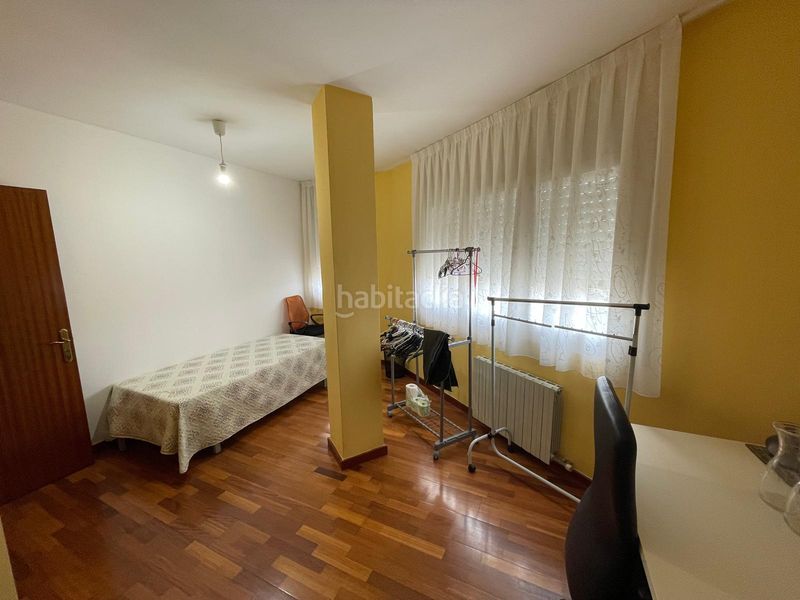 Foto 8131272f-03e1-4b17-b657-c4aad6e9f4cb. Pis a de la pau 25 a Mollerussa