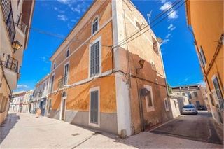 Maison à Son Servera Poble. Casa señorial de principios de siglo