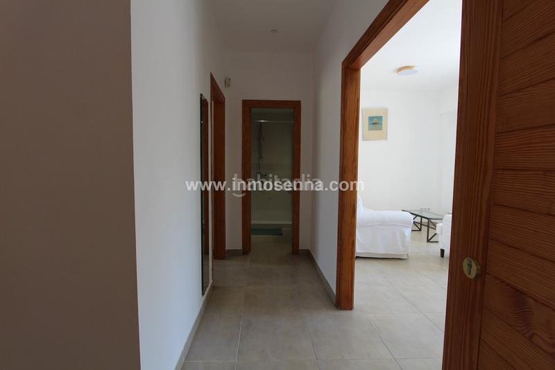 Foto 514f91c7-7a49-4734-a104-d04c2cf4a0ee. Alquiler planta baja  con terraza de alquiler en el coll den rabassa en Palma de Mallorca
