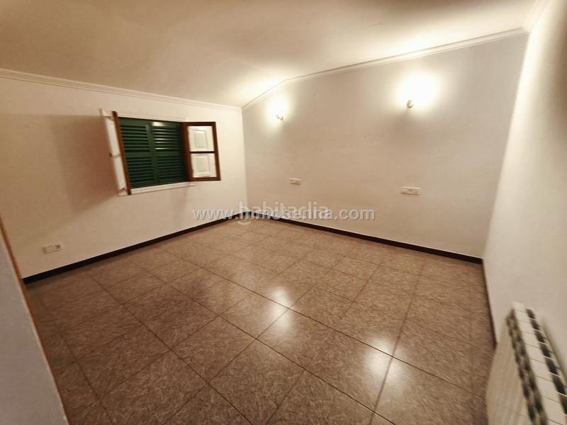 Foto 0942efa8-fa18-4988-9a0b-f72bada02aa9. Xalet amb aparcament a Establiments Palma de Mallorca