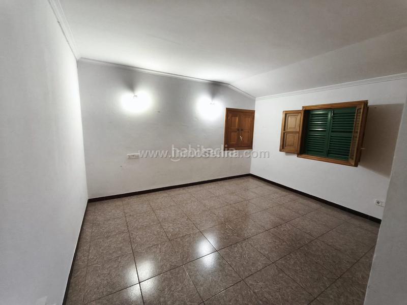 Foto aa037561-3bb7-4e16-9430-ca2409234d10. Xalet amb aparcament a Establiments Palma de Mallorca