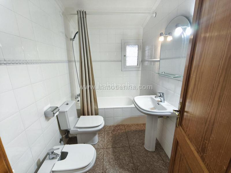 Foto b3714771-c709-4abd-8d46-f08973a8786e. Xalet amb aparcament a Establiments Palma de Mallorca