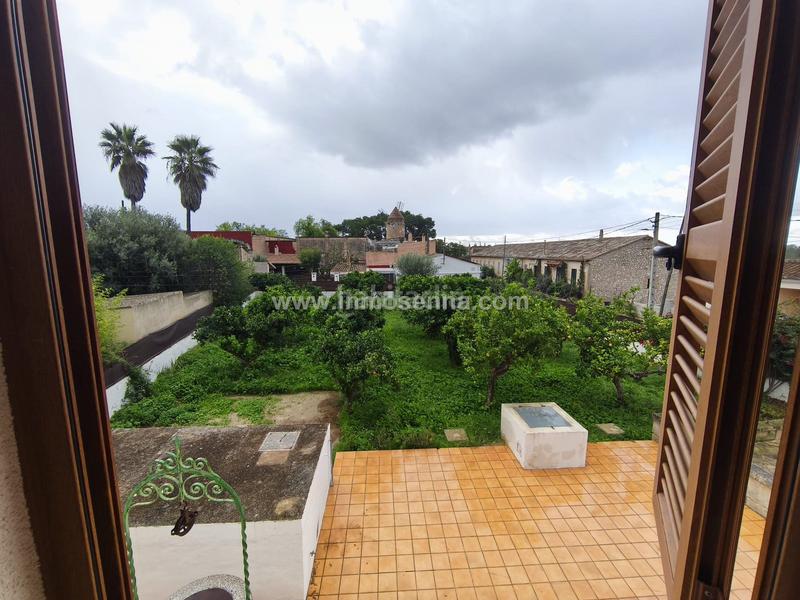 Foto ce730f46-166a-48e6-a2ab-f0ad56dc3916. Xalet amb aparcament a Establiments Palma de Mallorca