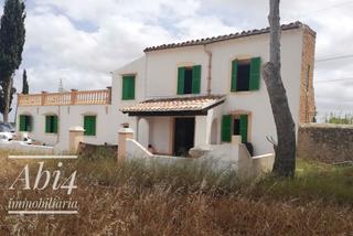 Country house in Calle ma-13a 0. Finca rustica en binissalem