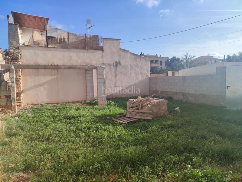 Foto d505993f-6d19-4b59-a56f-390fdf1dcbc8. Finca rústica solar urbano en Binissalem