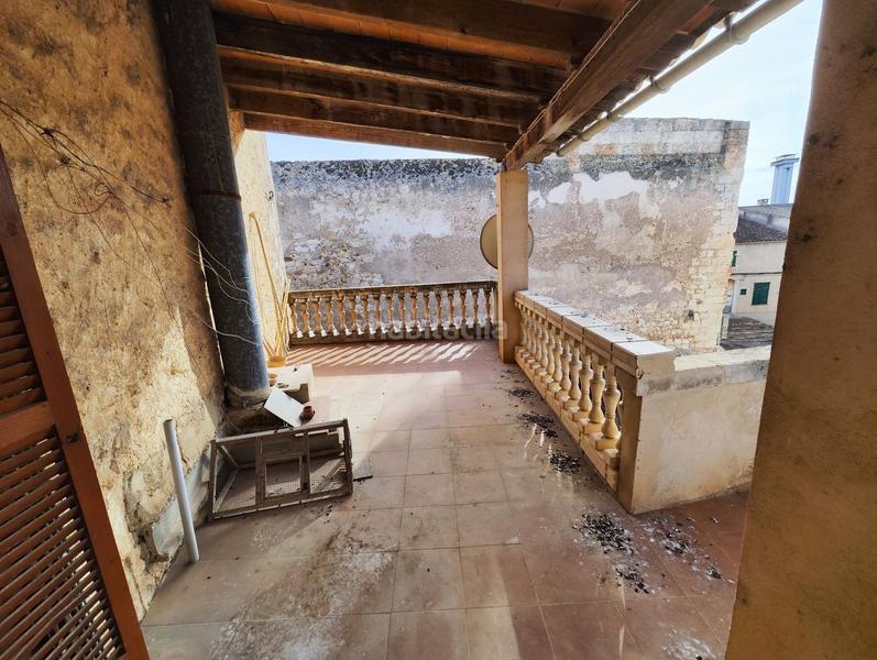 Foto f1590600-eec5-424d-919b-0346621f573b. Edifici a Sineu