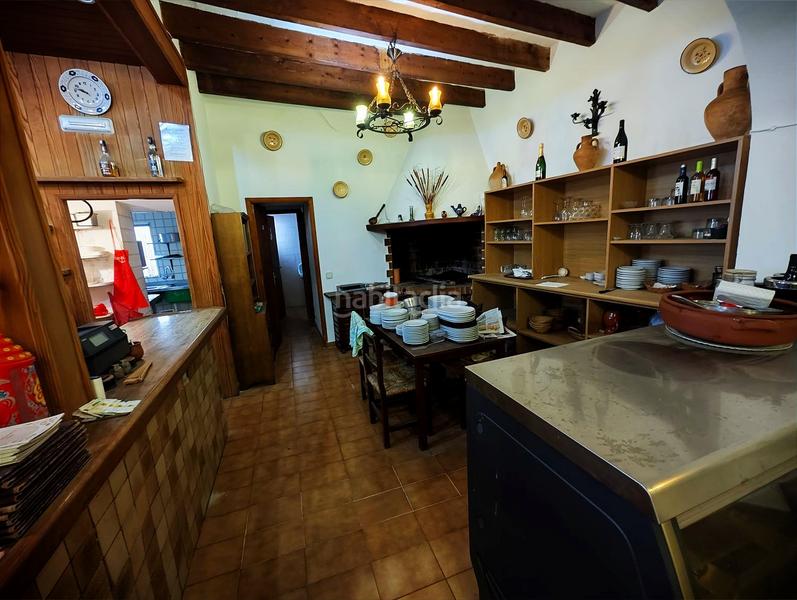 Foto f8259388-257a-4e93-869c-0d7c649570ff. Edifici a Sineu