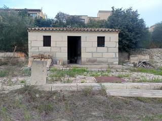Masia a Sineu. Caseta rustica en sineu