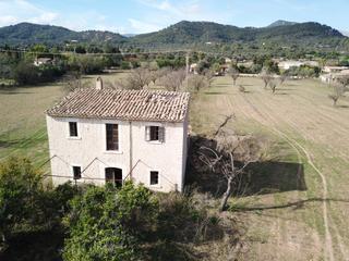Country house in Diseminado Poligono 14