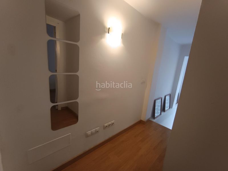 Foto 131c9187-d780-425f-96c4-8cc36d6b56c8. Dúplex a Pere Garau Palma de Mallorca